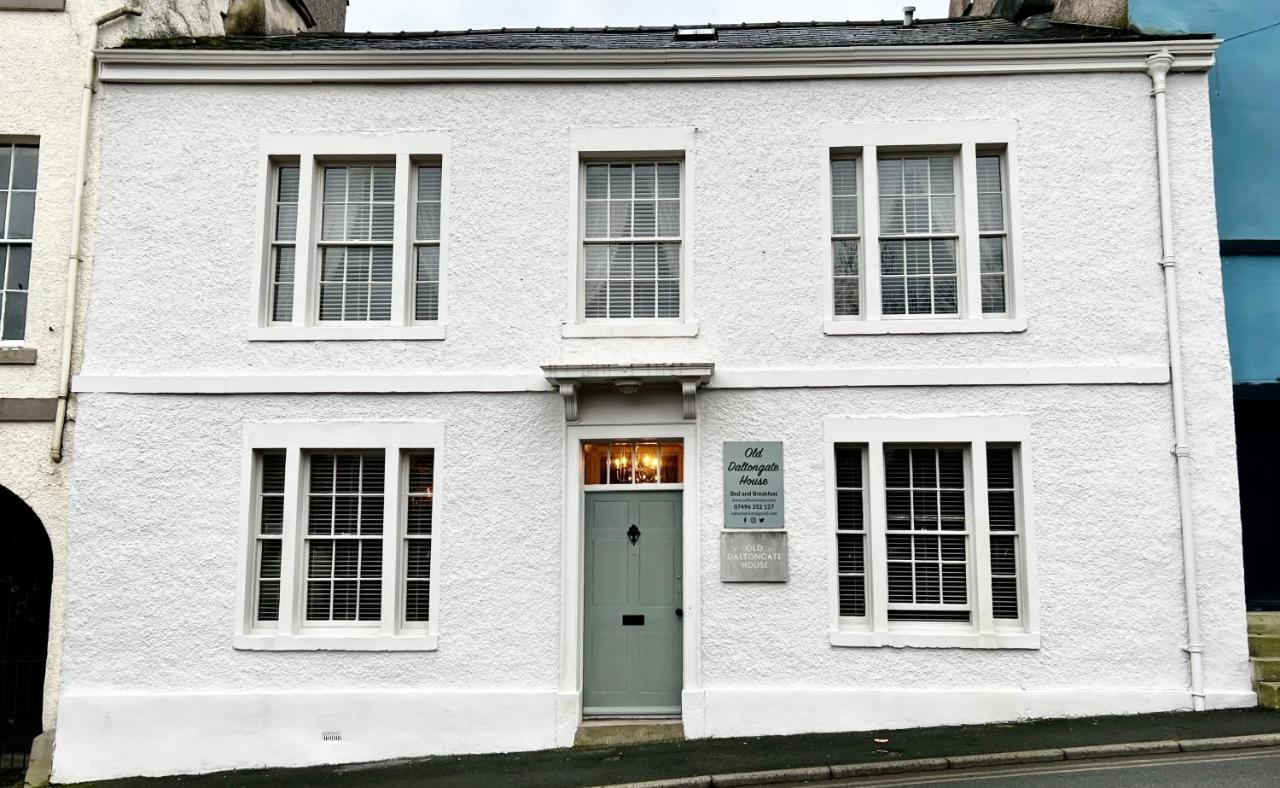Old Daltongate House Bed & Breakfast Ulverston Bagian luar foto