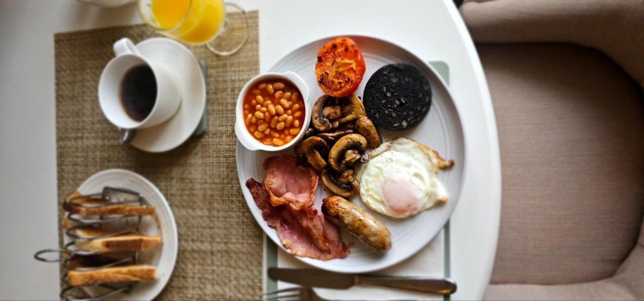 Old Daltongate House Bed & Breakfast Ulverston Bagian luar foto