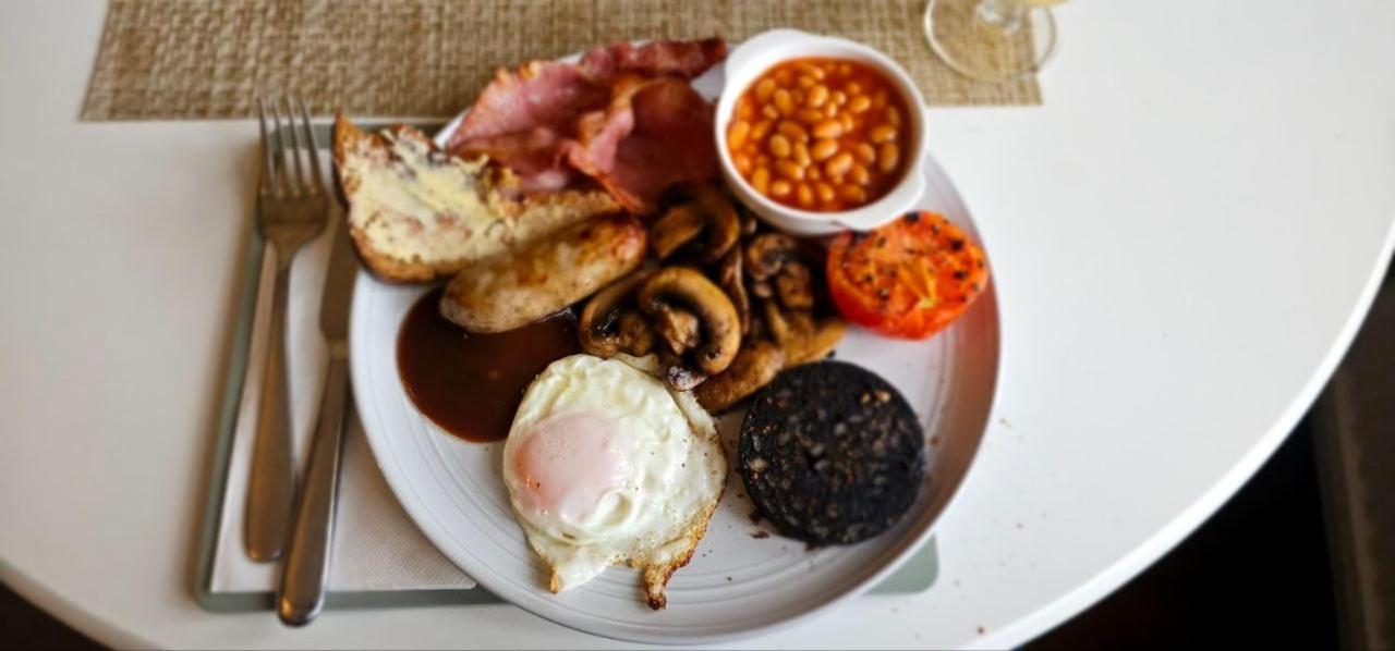Old Daltongate House Bed & Breakfast Ulverston Bagian luar foto